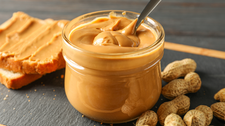 Can cats eat peanut butter?
